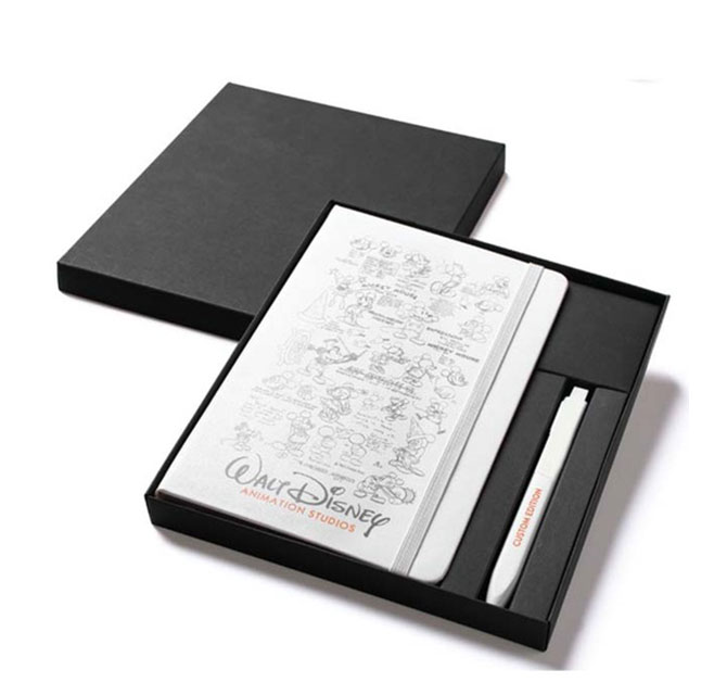 Moleskine Classic Large Notebook & Go Pen Set (White)