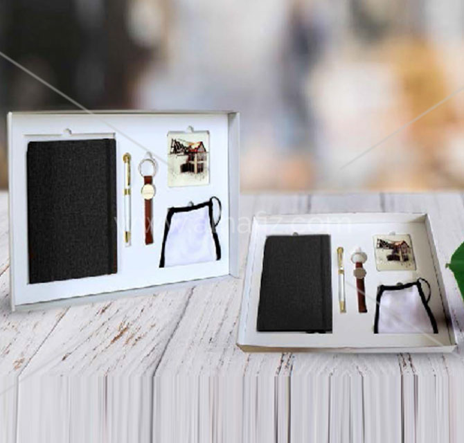  Customized branded gift Items box