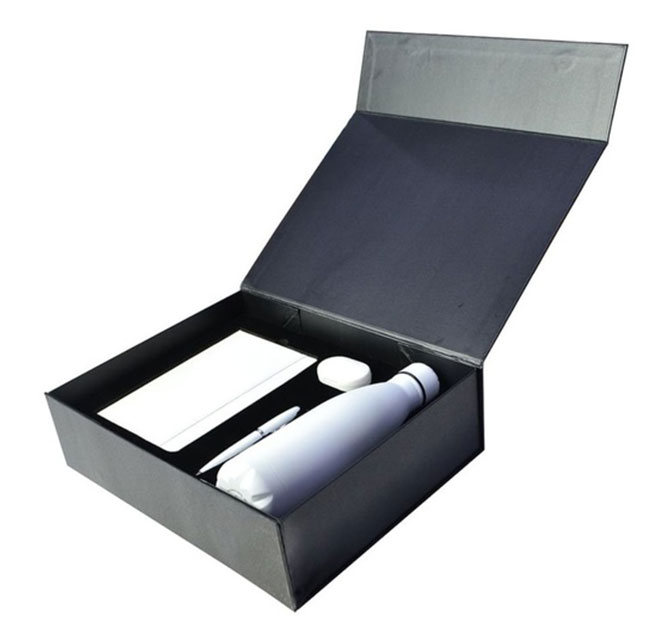All White Gift Set