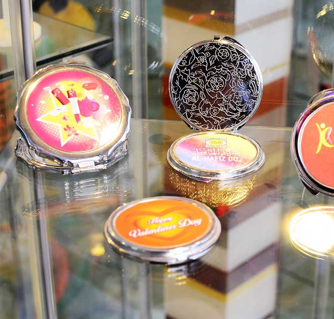 Customized Pocket Mirror