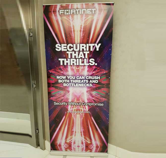 Roll Up Banner - 120cm.x 200cm