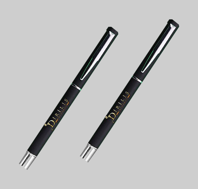Plastic With Cap - Dark Black