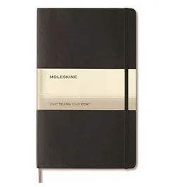 Moleskine - دفتر متوسط الحجم مسطر بغلاف صلب - أسود