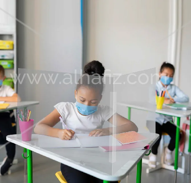 Acrylic Desk Partition for Classrooms – Single Student