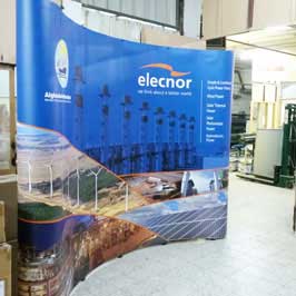 ستاند عرض  Popup3 x4  ـ  Elecnor