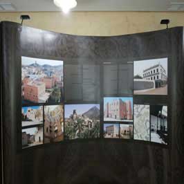 ستاند عرض  Popup3 x5 مع أضواء ساقطة