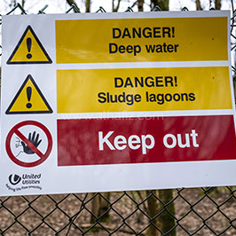 Deep Water Safety Signs Deep Water Safety Signs