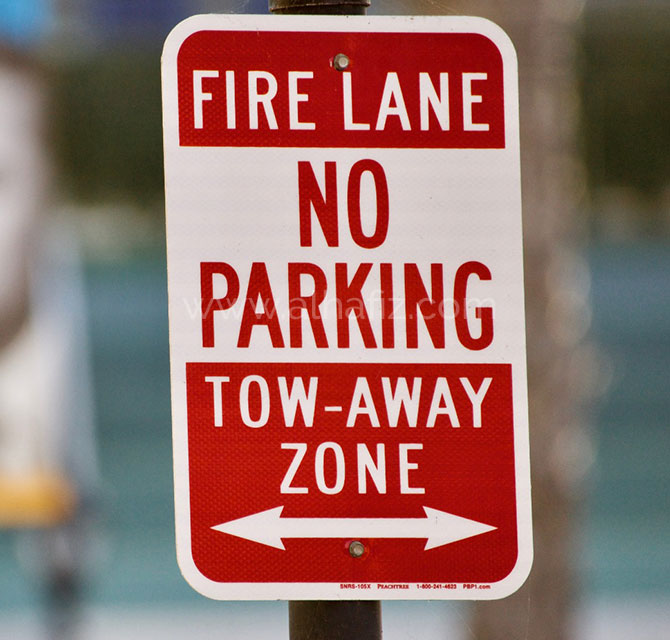 No Parking Safety Signs 